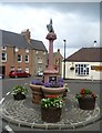 Errol mercat cross, High Street