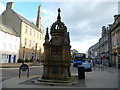 Biggar Fountain, Low Street