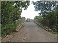 Footbridge over Gatwick Stream