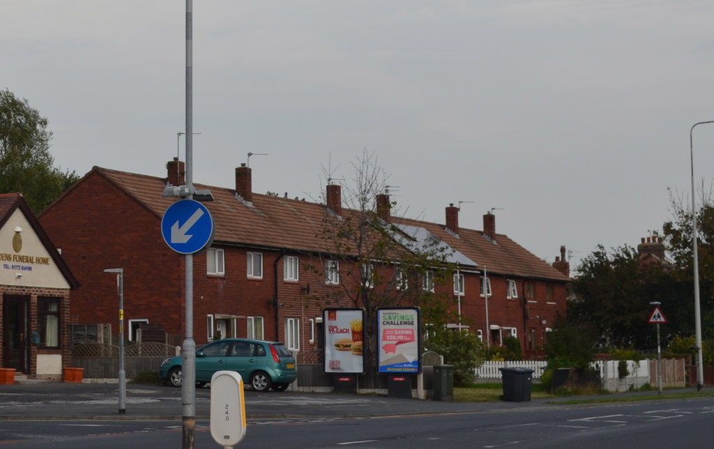 Former RAF Houses, Lytham Road, Warton,... © Terry Robinson :: Geograph