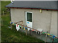 NL6395 : The public toilet facility on Vatersay by Dave Napier