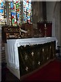 St. Andrew, Monkton Wyld: altar