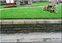 SE0921 : Inscription for the Sam Robinson Hoyle Memorial Garden by Humphrey Bolton