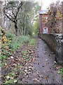 Footpath to Wrenthorpe - viewed from Stratheden Road