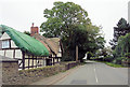 B4362 passes Knoll Cottage