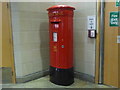 Southampton: postbox № SO14 794, West Quay Shopping Centre