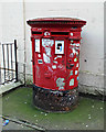 Pillar box on Bath Street