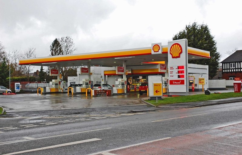 Shell filling station, Kenilworth Road,... © P L Chadwick :: Geograph ...