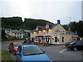 The White Lion (Y Llew Gwyn), Tal-y-bont