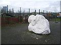 TQ3482 : Sculpture near the entrance to Spitalfields City Farm by Marathon