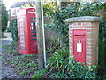 Pennington: postbox № SO41 98 and phone, Ramley Road