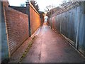 Path from Chiddingfold to Southover, Woodside Park