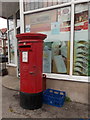 Llandudno: postbox № LL30 36, Carmen Sylva Road