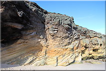 NJ1871 : Sandstone Cliffs at Covesea by Alan Hodgson