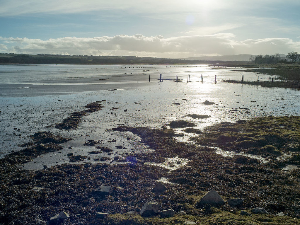 Shoreline of the Cromarty Firth at... © Julian Paren :: Geograph ...