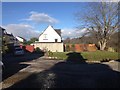 Shared parking area for houses on Old Perth Road