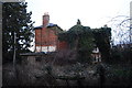 Seemingly derelict house at Ross on Wye