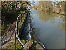 SP4912 : Kidlington Green Lock bypass channel by Alan Hunt