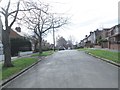 Oakleigh Avenue - looking towards Dewsbury Road