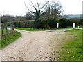 Bridleway going south past the entrance to Upper Old Park