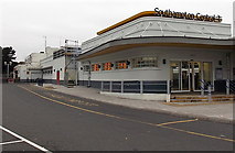 SU4112 : Southern entrance to Southampton Central railway station by Jaggery