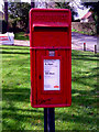 Lamp post box RH5 13, Walliswood