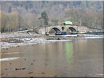 NN0909 : Inveraray Bridge by David Dixon
