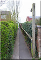 Footpath to Swift Close