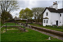 SJ9453 : Hazelhurst top lock and cottage by David Martin