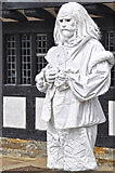 SP2055 : Stratford-Upon-Avon : Shakespeare Living Statue by Lewis Clarke