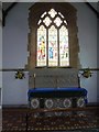 St. John the Baptist, Broadwindsor: altar