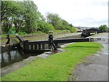 SD8810 : Blue Pits Middle Lock [No 52], Rochdale Canal by Christine Johnstone