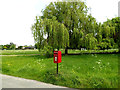 TM1074 : Earlsford Road Postbox by Geographer