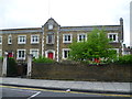 Monger House almshouses, Church Crescent