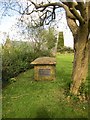 Tomb chest, Broadwindsor