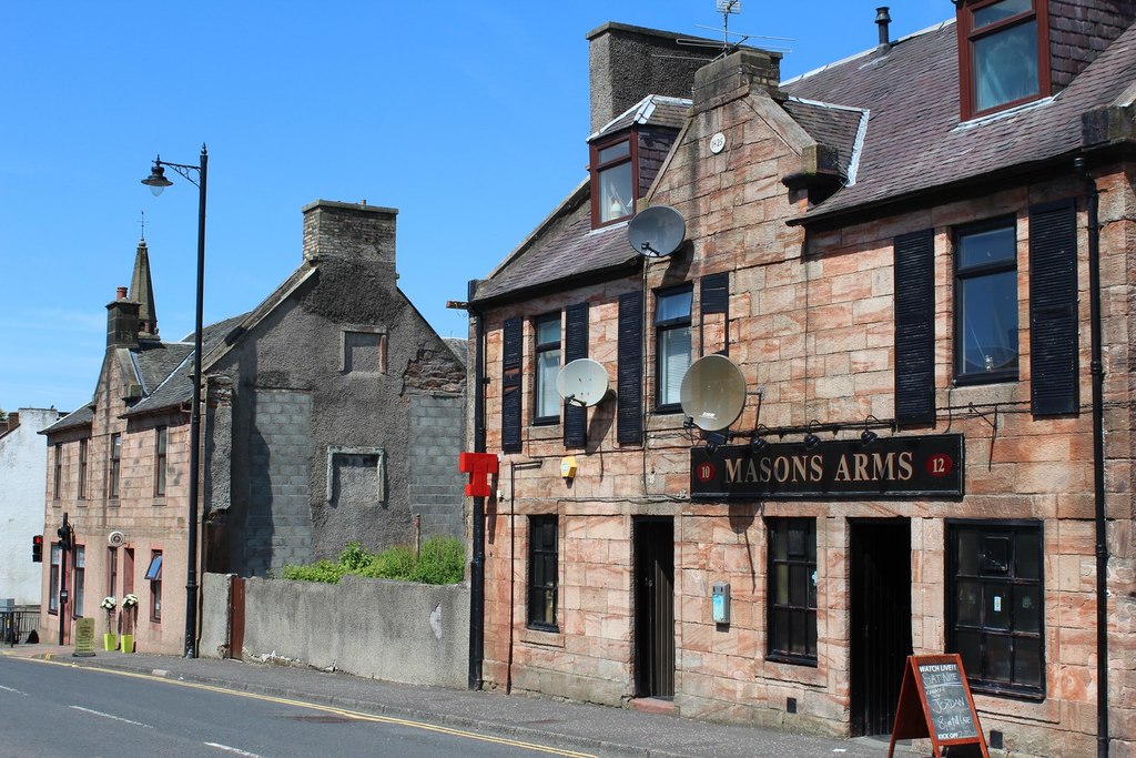 Masons Arms, Henrietta Street, Galston © Leslie Barrie :: Geograph ...