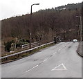 Pen-twyn Road crosses over a stream in Cwmparc