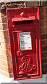 Edward VII postbox, Robertson Road / Kingsley Road, BN1 (2)