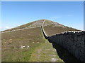 J3028 : Meeting of the walls west of the summit of Slieve Meelmore by Eric Jones