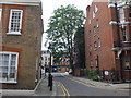 Looking from Cheyne Walk towards a closed Cross Keys