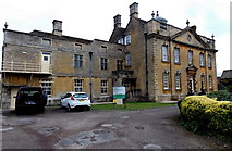 SP1620 : Harrington House, Bourton-on-the-Water by Jaggery