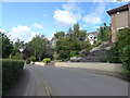 Sauchie Road bending to the left