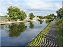 SP0587 : Wolverhampton to Birmingham canal by Richard Law