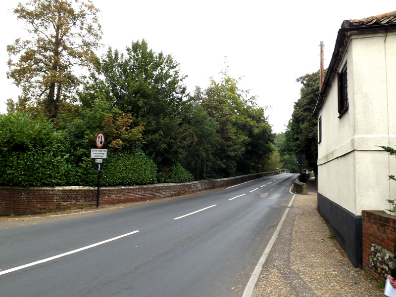 Newmarket Road, Cringleford © Geographer Geograph Britain and Ireland