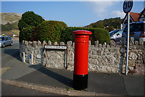 SH8082 : Victorian postbox on Bryn Y Bia Road, Llandudno by Ian S