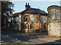 Bishops gate, East Horsley