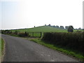 H8619 : Shapely drumlin east of Tullyraghan Cross Roads by Eric Jones