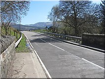 NM9544 : An Iola bridge, A828 by Richard Webb