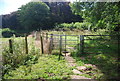 Kissing gate, North Downs Way