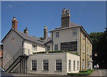 SU0931 : Pembroke Arms, Wilton by Derek Harper